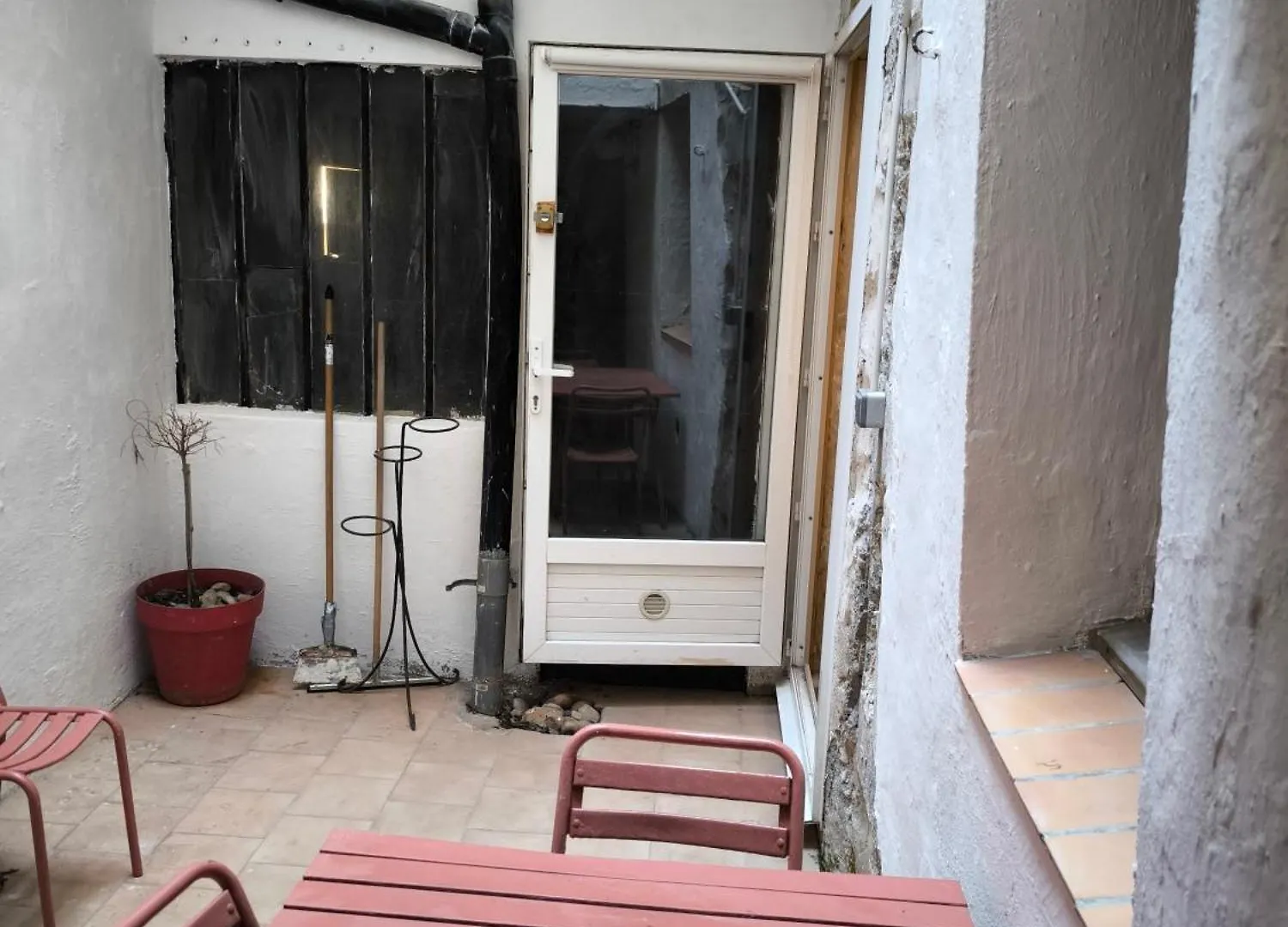 Cosy Studio Avignon Lägenhet